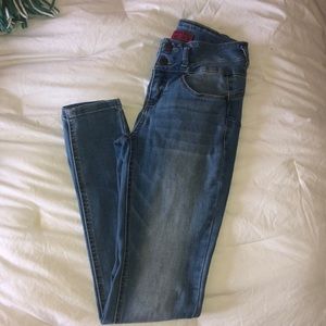Fashion Nova Jeans - Highwaisted butt lifting fashion nova skinny jeans Fashion Nova Jeans - Highwaisted butt lifting fashion nova skinny jeans
